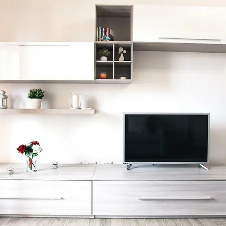 L'aria Di Casa ローマ